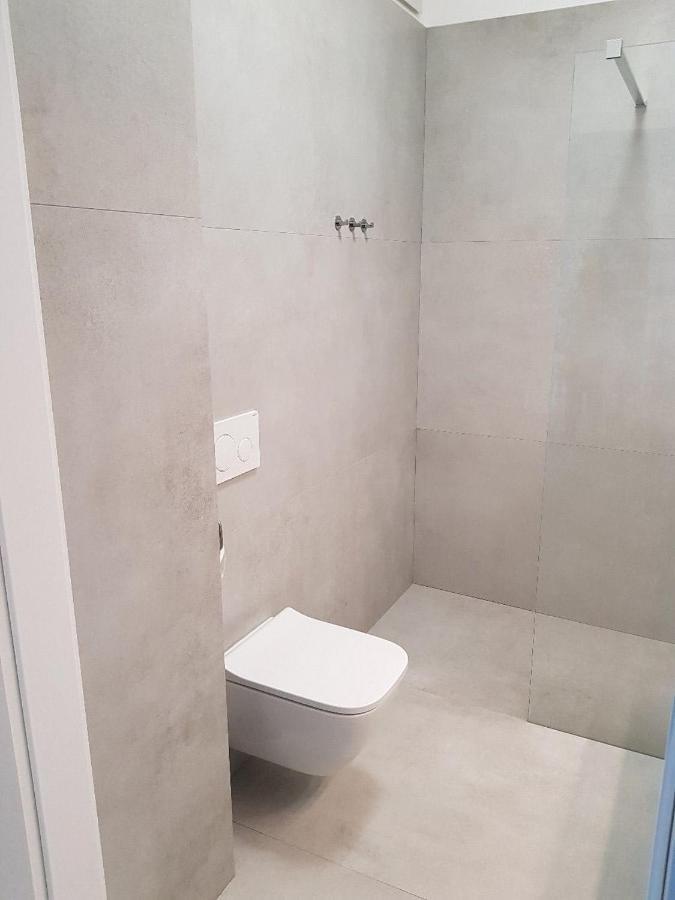 Apartamenty Towarowa Poznan Exterior foto