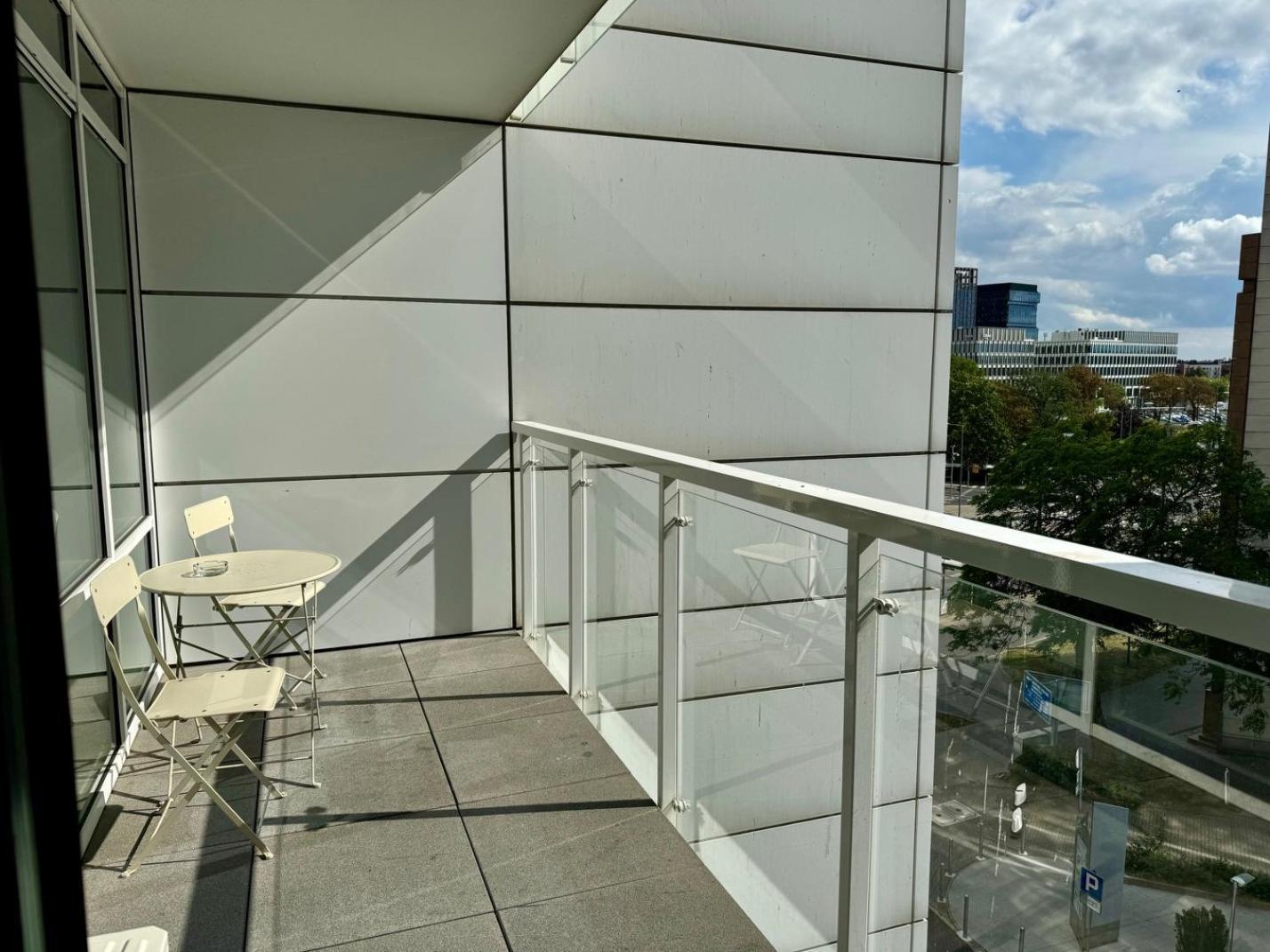 Apartamenty Towarowa Poznan Exterior foto