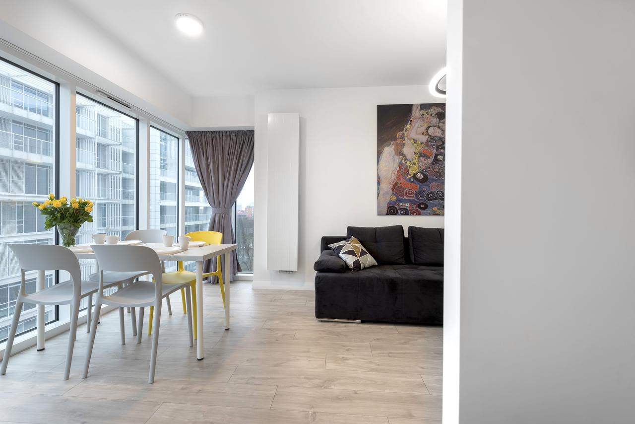 Apartamenty Towarowa Poznan Exterior foto